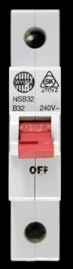 1P 32A TYPE B MCB RED TOGGLE
